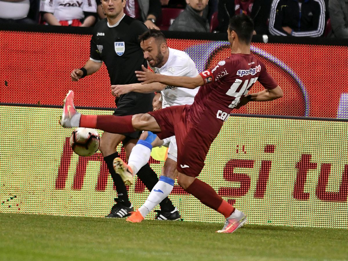 FOTO&VIDEO / CFR Cluj, campioană în Liga 1 la fotbal. Al doilea titlu consecutiv și al 5-lea pentru ardeleni, în total. Toate declarațiile