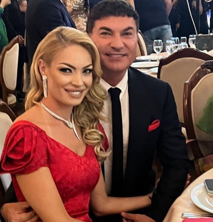 Gesturile făcute de Valentina Pelinel și Cristi Borcea de față cu toată lumea la un eveniment monden. Sunt căsătoriți de 5 ani