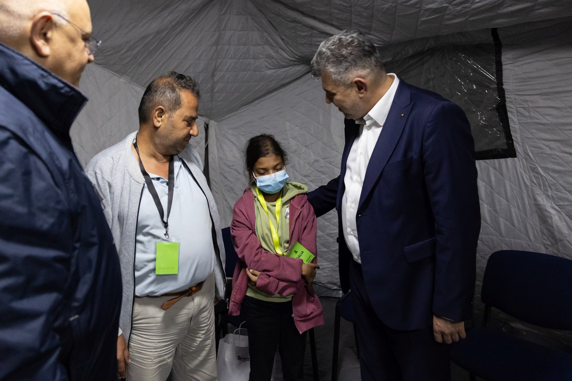 Spitalele din România vor trata copii răniți în războiul din Fâșia Gaza. Primii opt au ajuns la București