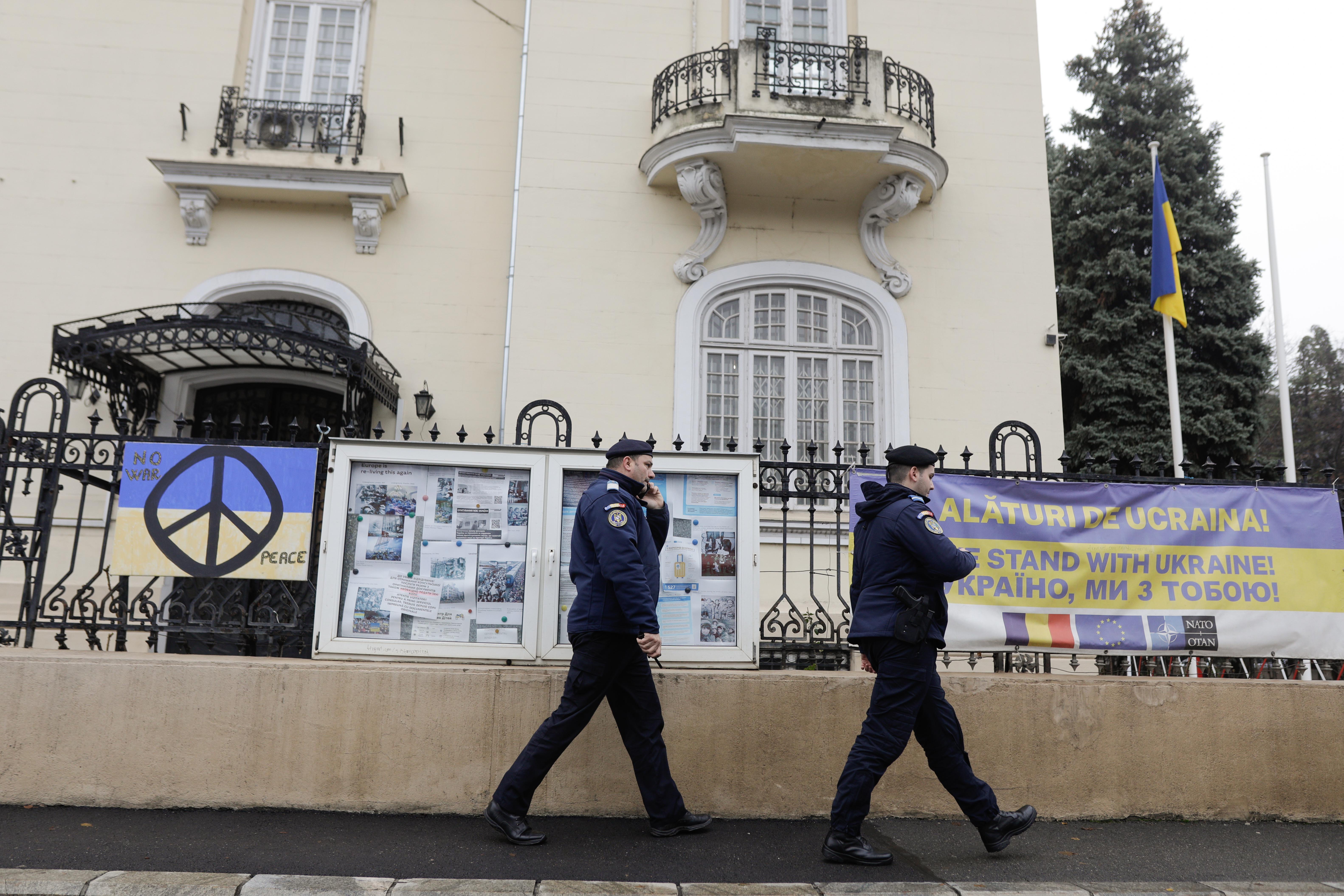 Plicuri suspecte la Ambasada Ucrainei din București. Ce arată primele verificări, făcute de SRI