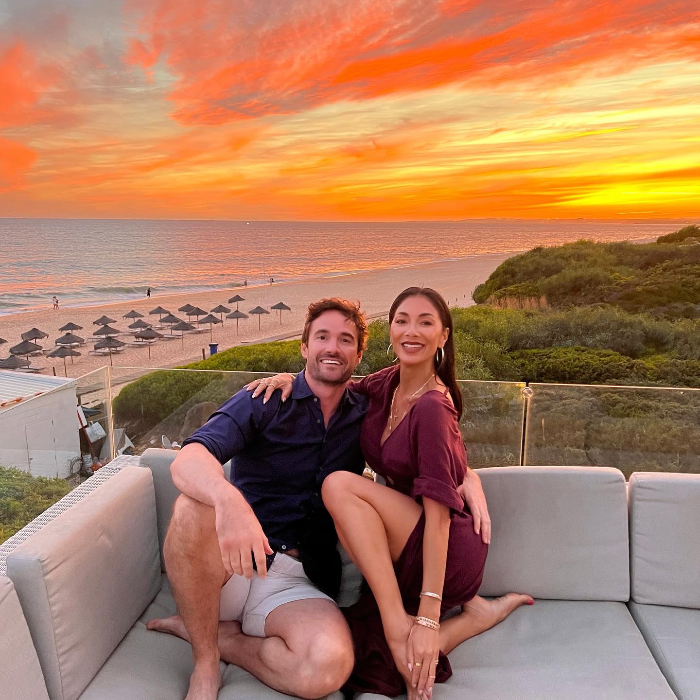 Nicole Scherzinger s-a logodit: „Am spus DA”. Este într-o relație de 3 ani cu Thom Evans
