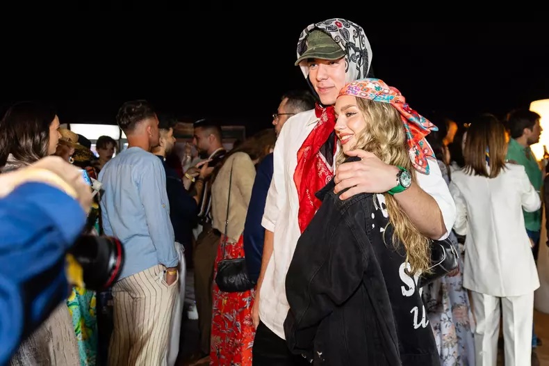 Fiul Romaniței Iovan, apariție controversată la VIVA! Influencers Party 2024. Albert a venit însoțit de o prietenă