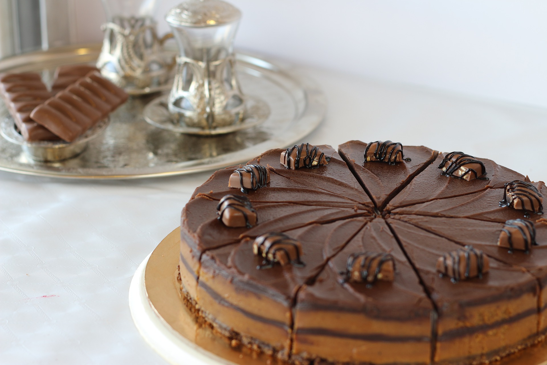 Reţete de tort de ciocolată. 11 reţete de tort de ciocolată pentru toate gusturile