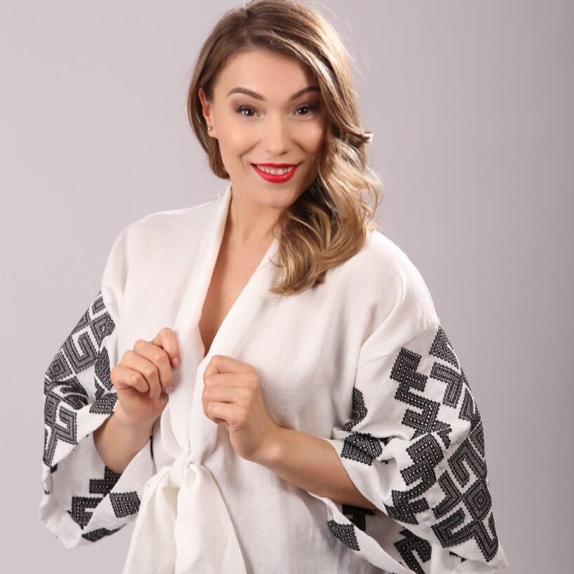 Fata lui «Tata Puiu» iese pe teren! Maria, fiica fostului selecționer Anghel Iordănescu, dă probe de reporter la o televiziune