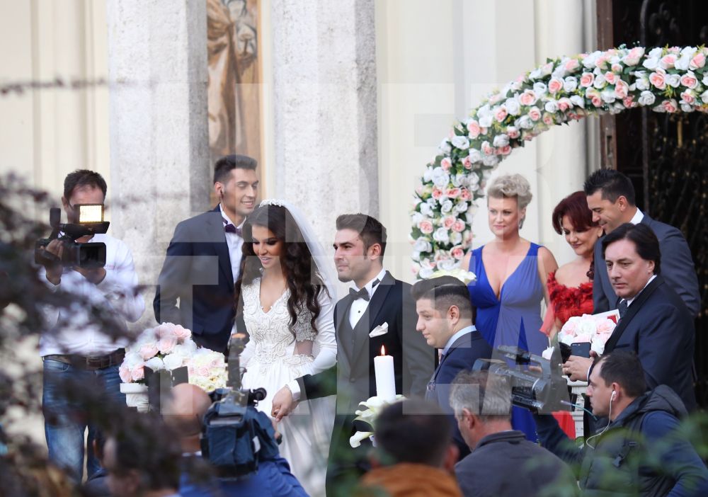 FOTO EXCLUSIV | Cum au arătat nașii lui Adrian Mutu și ai Sandrei. Apariție rară a soției lui Cosmin Contra