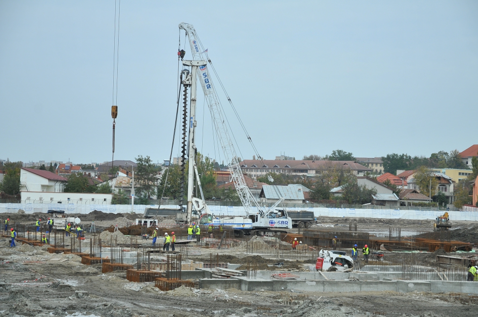 48 de ani de la construirea miticului stadion ”Central” din Bănie. Care este stadiul lucrărilor la noua arenă din Craiova / FOTO&VIDEO