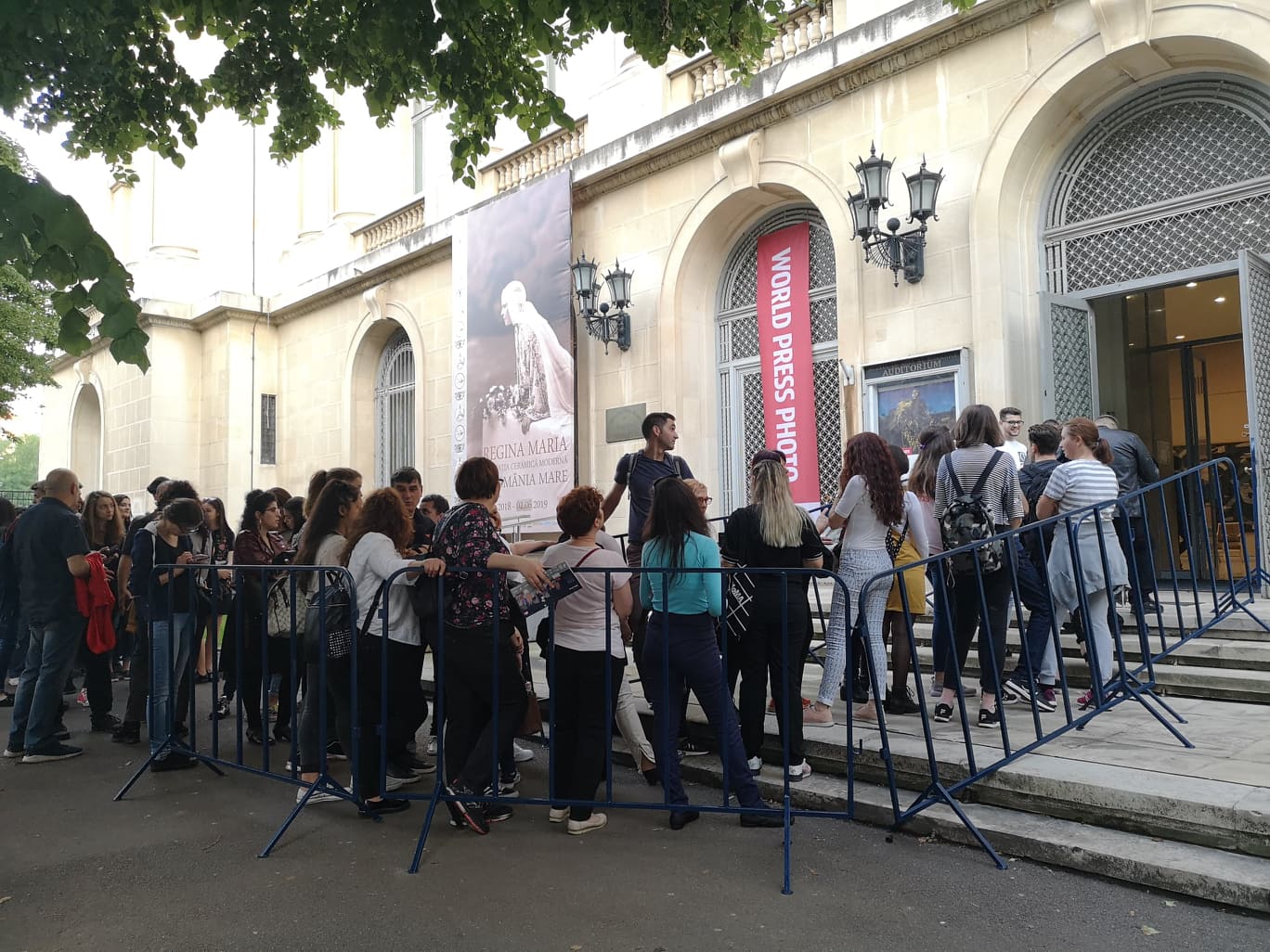 FOTO | Cum a fost la Noaptea Muzeelor 2019: Bucureștenii au ieșit din case pentru a vizita cele mai importante obiective culturale