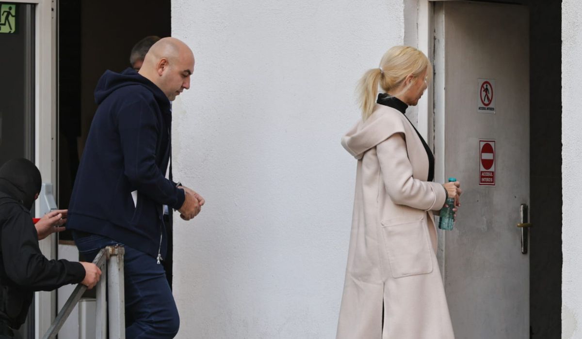 Laura Vicol, noi dezvăluiri despre ziua în care a fost luată de mascați, chiar în fața copiilor săi: „Am rămas surprinsă”