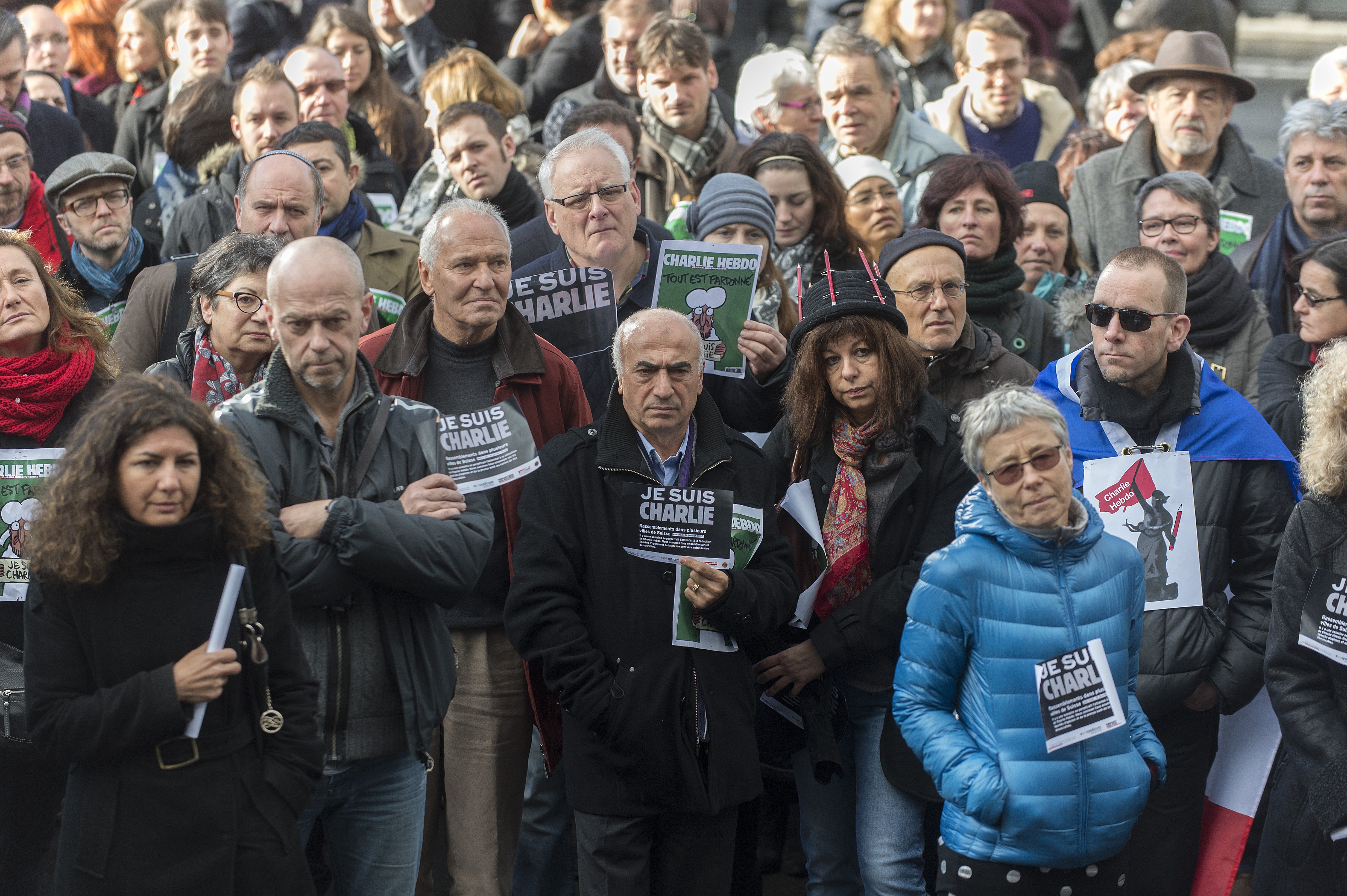 Internaţional francez musulman îngrozit de atentatul de la Charlie Hebdo ”Am fost rănit în suflet!”