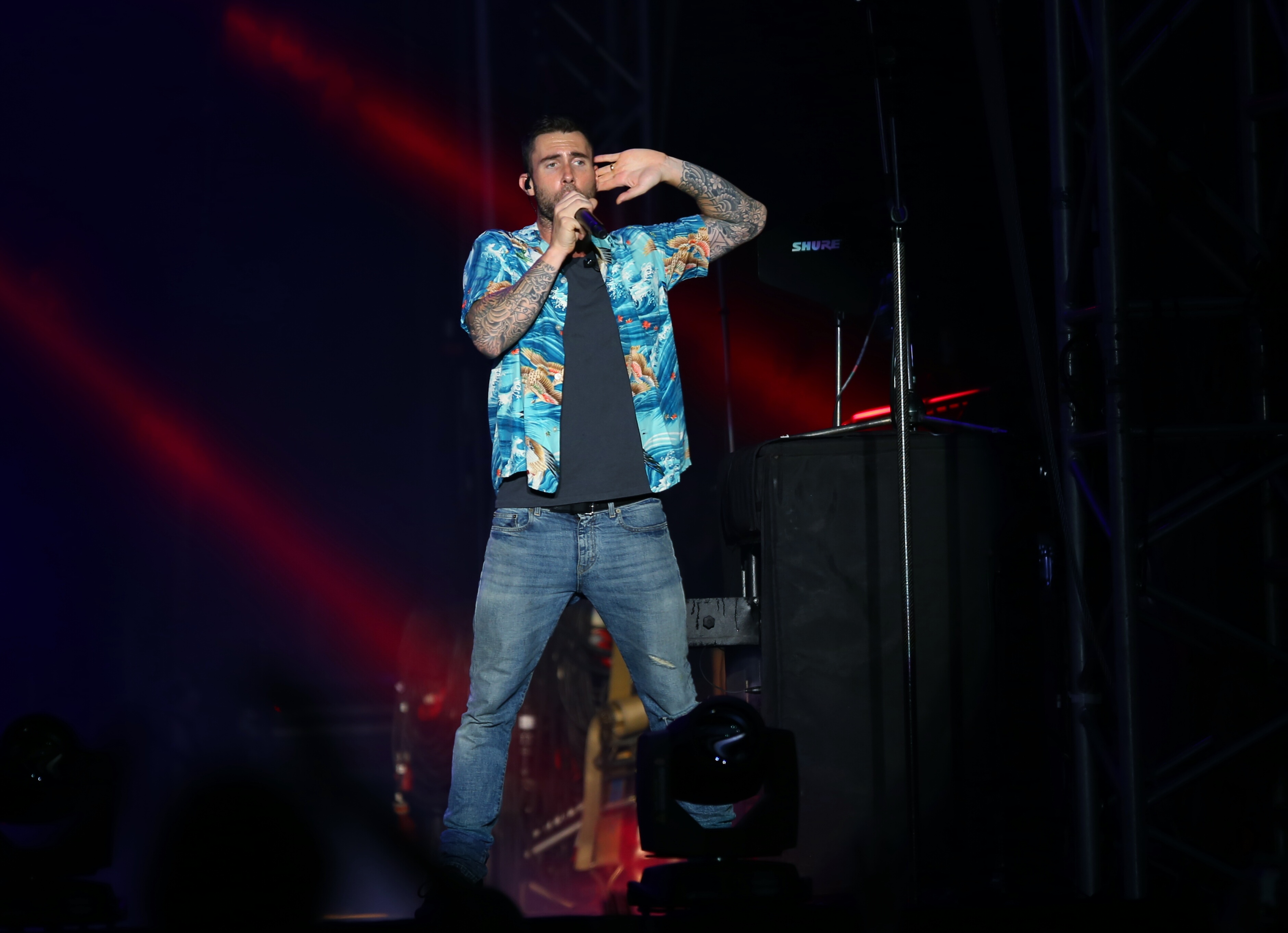 Maroon 5, show plin de energie, în București|FOTO