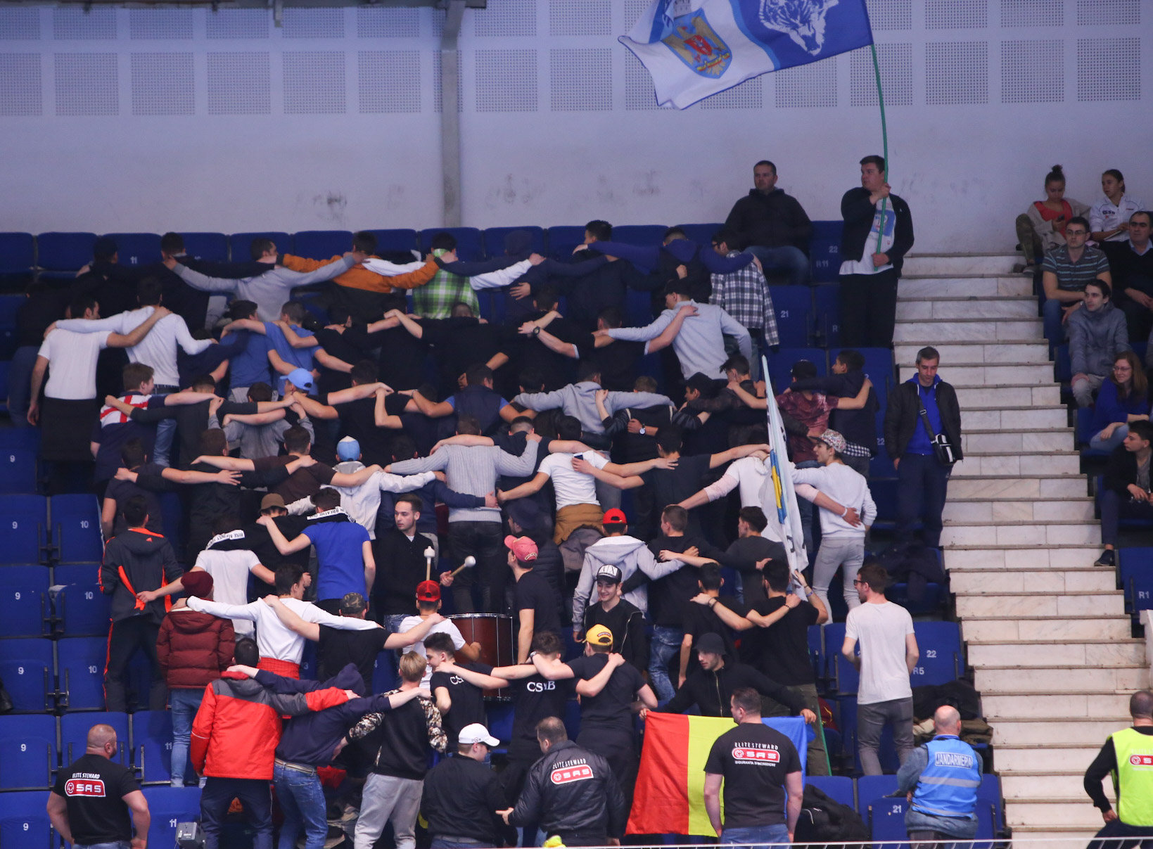 Liga Campionilor, handbal, feminin: CSM București - Gyor 22-24. ^"Tigroaicele" - în "sferturi" cu Rostov-Don, HCM Baia Mare  - cu Buducnost / FOTO