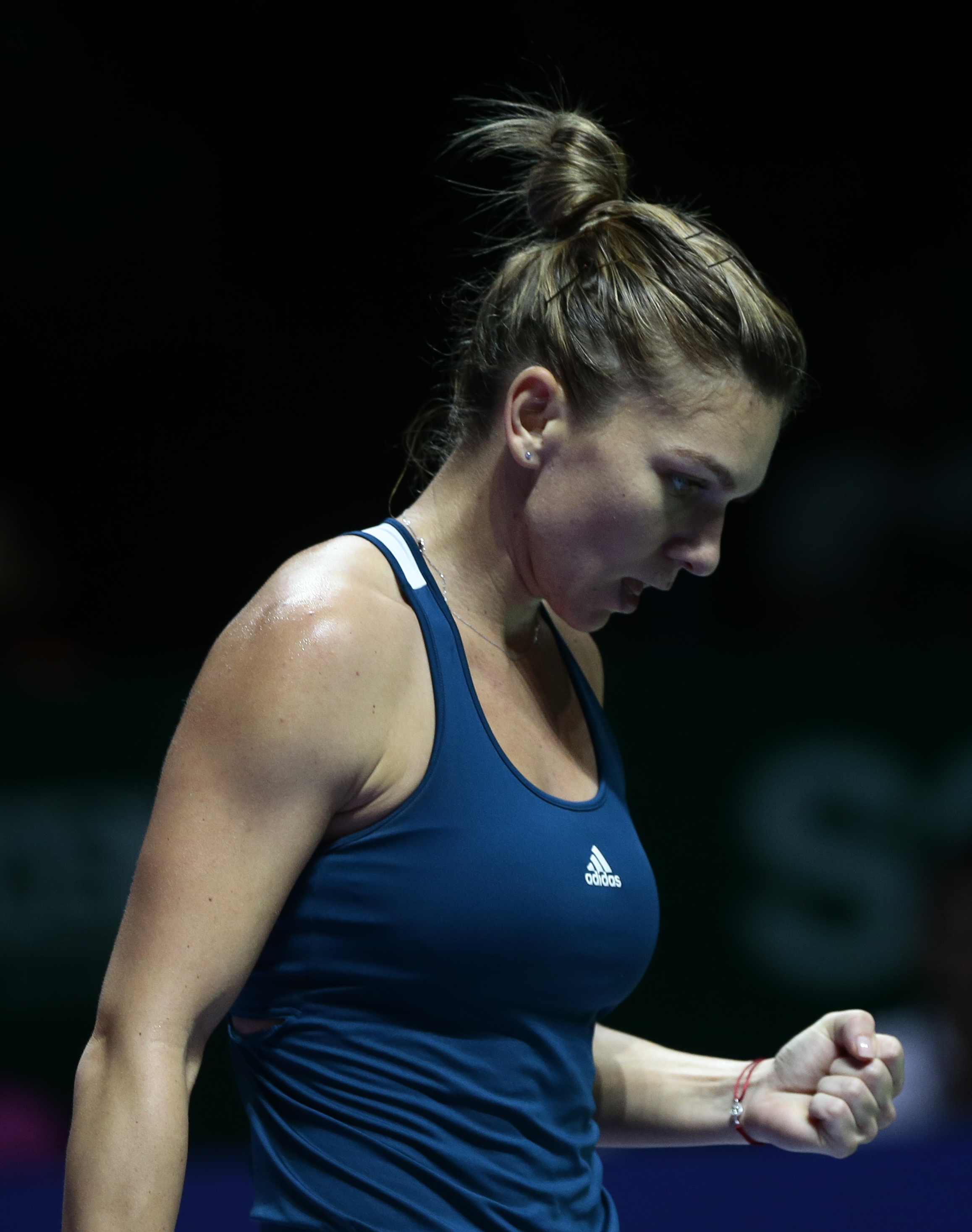 Tenis, Turneul Campioanelor. Simona Halep, victorie en-fanfare cu Madison Keys. Kerber, liderul mondial, a trecut greu de Cibulkova / FOTO&VIDEO