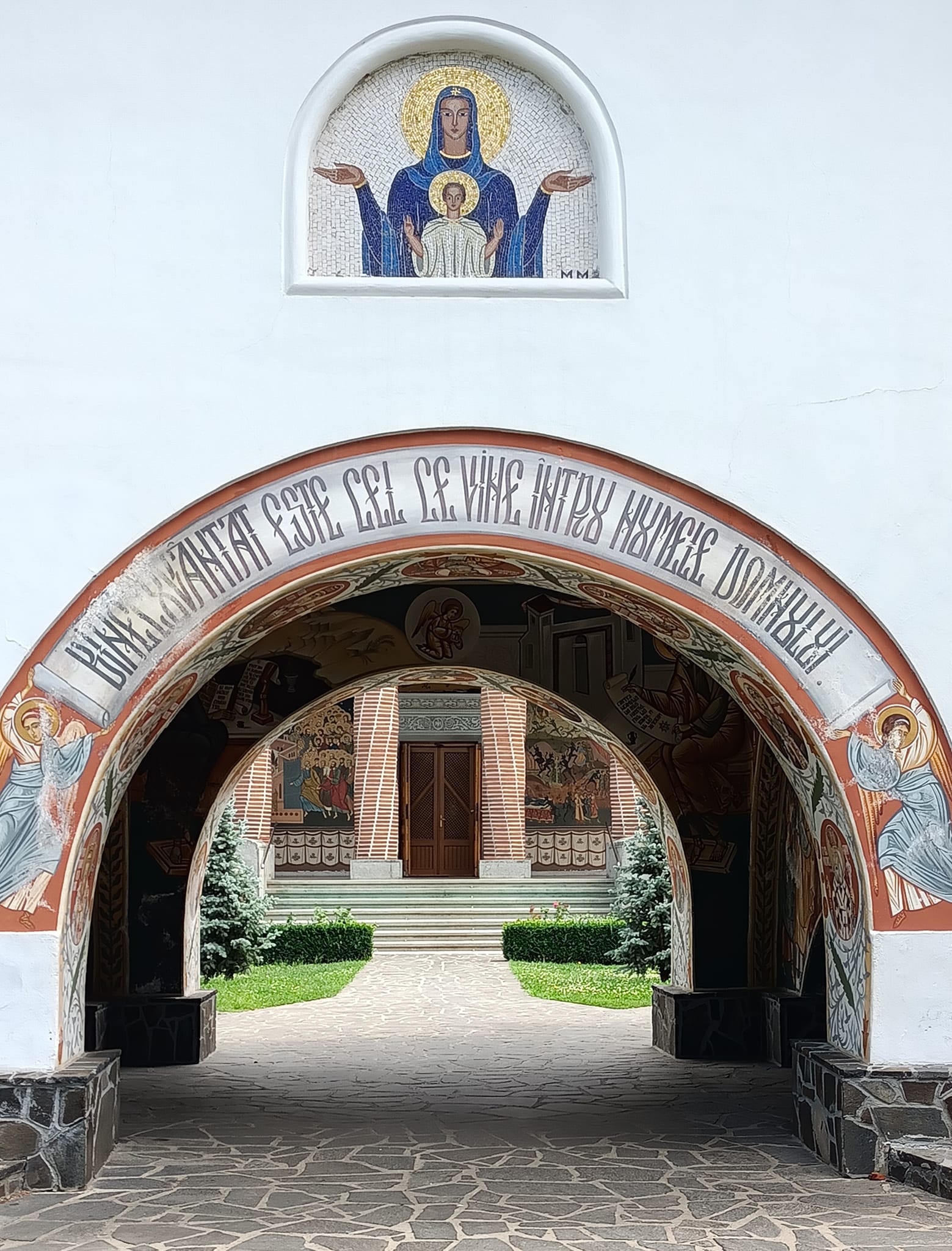 Povestea Mănăstirii Samurcăşeşti, unică în România. Ctitorită în 1808, se află la 15 km distanță de București, în Ciorogârla