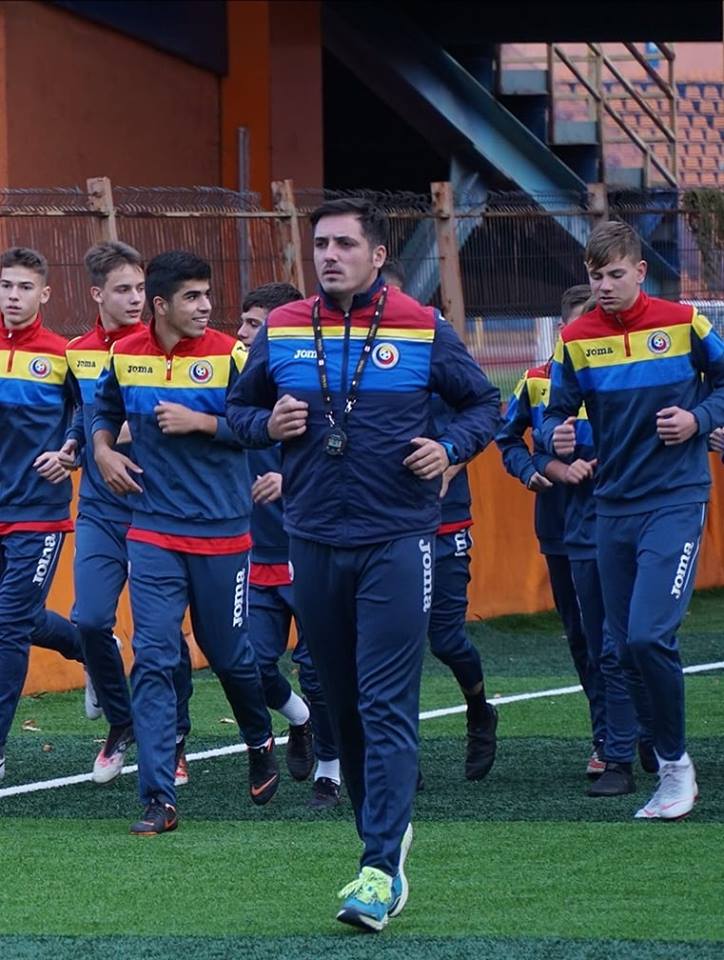 Surik Karamian, fiul cel mare al fostului fotbalist armean Arman Karamian, este tricolor. ”România trebuie să aibă grijă să nu-l piardă” | VIDEO