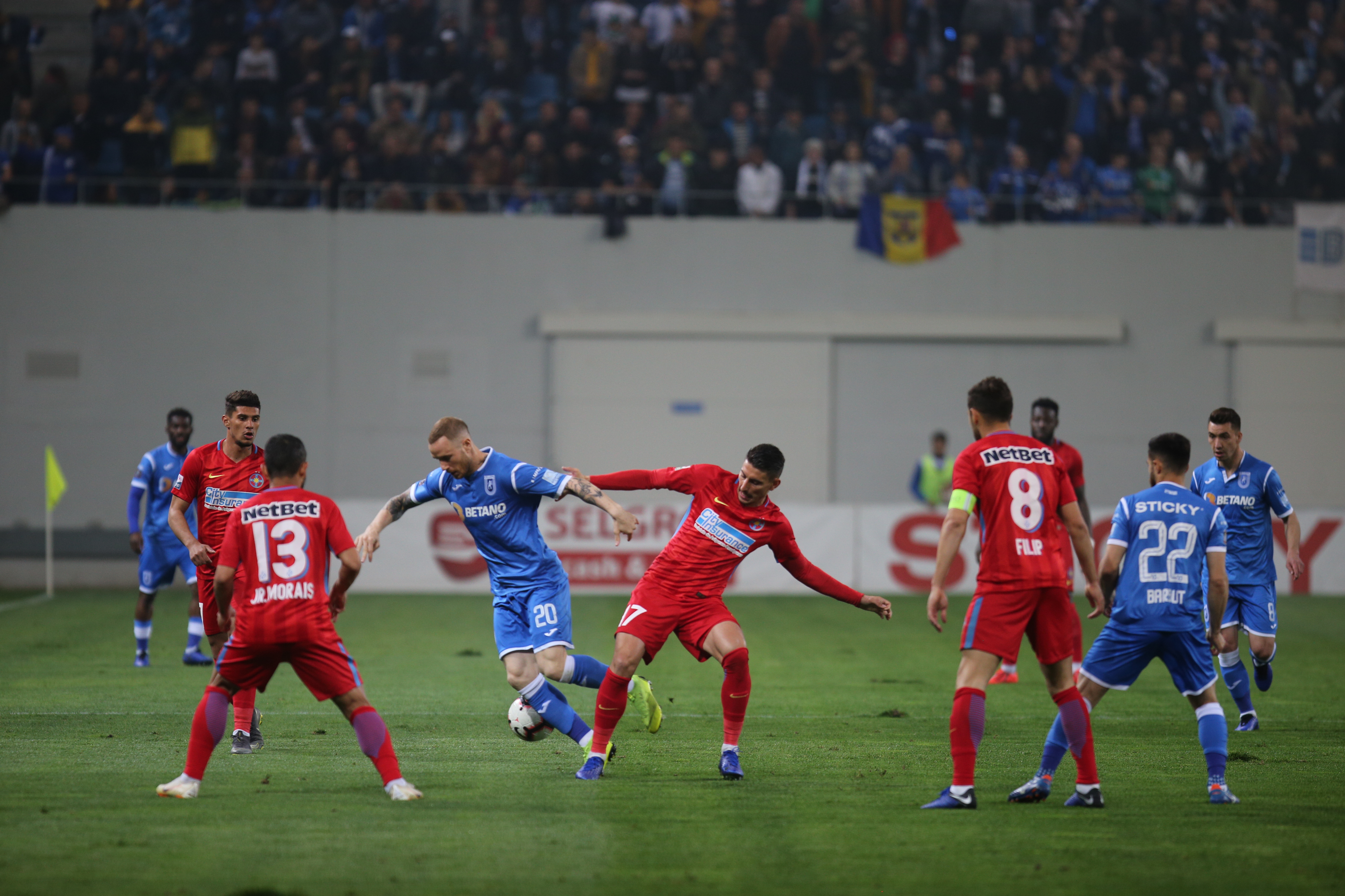 VIDEO | CSU Craiova - FCSB 0-2. Oltenii n-au ”ucis” campionatul! Incidente pe tunel