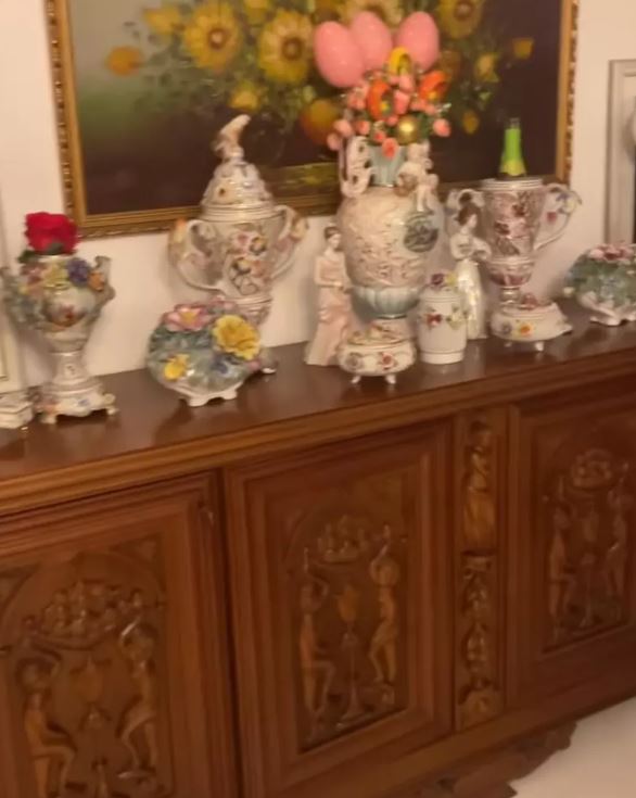 Imagini din vila în care Alin Oprea locuiește cu Medana. Doar livingul are 100 de metri pătrați: „Am reușit să îmi creez propriul Paradis”