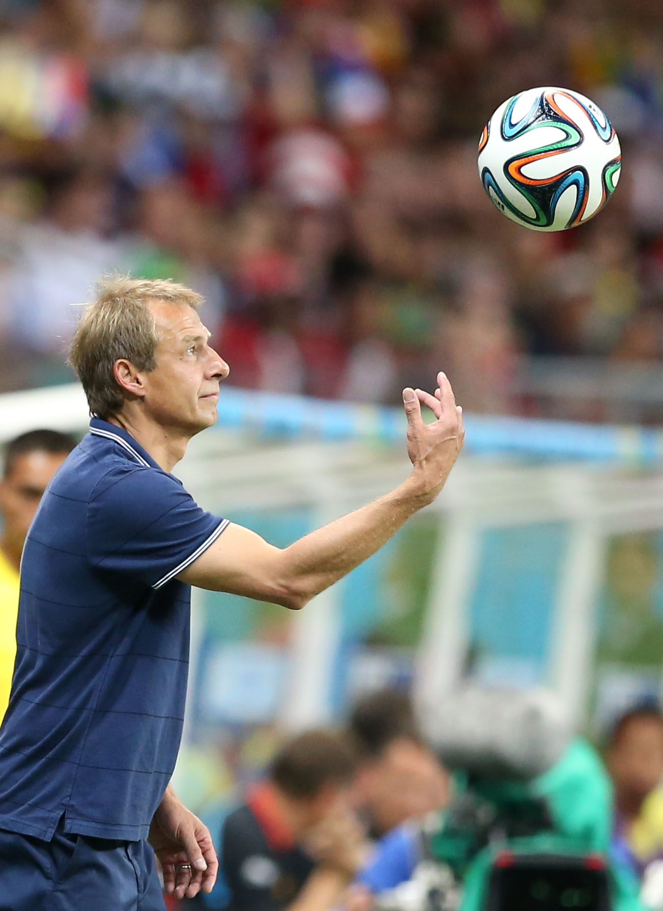 Un român, fan al Stelei, a înfiinţat în America o echipă de amatori care poartă numele revendicat de Gigi Becali de la Armată şi joacă în roşu şi albastru. Nu FCSB, ci Steaua United!