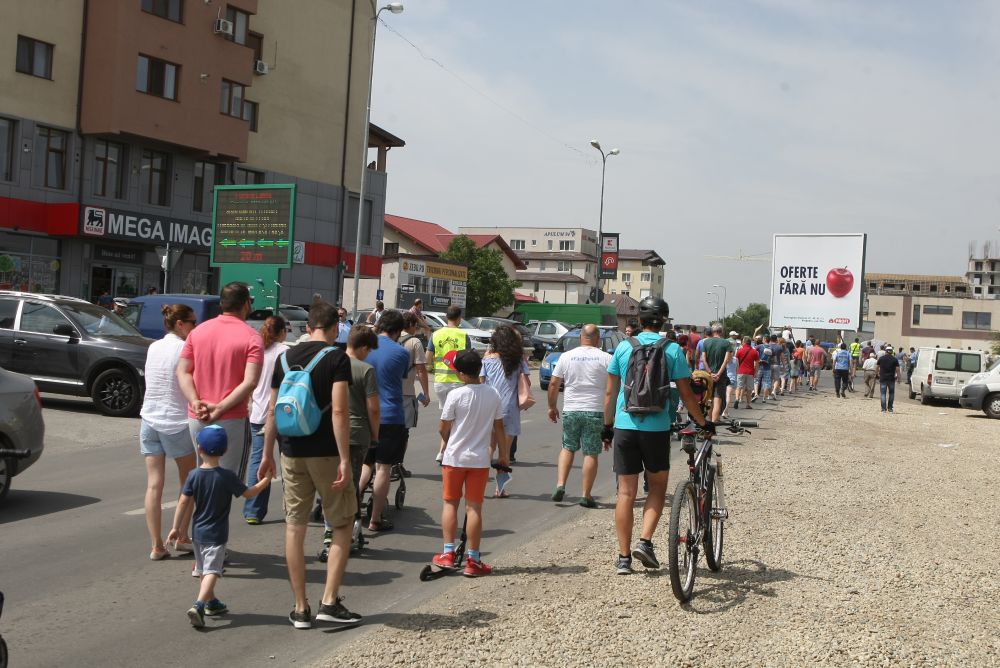 FOTO/ Protest în Prelungirea Ghencea. Este a 10-a acțiune de protest din ultimii 5 ani