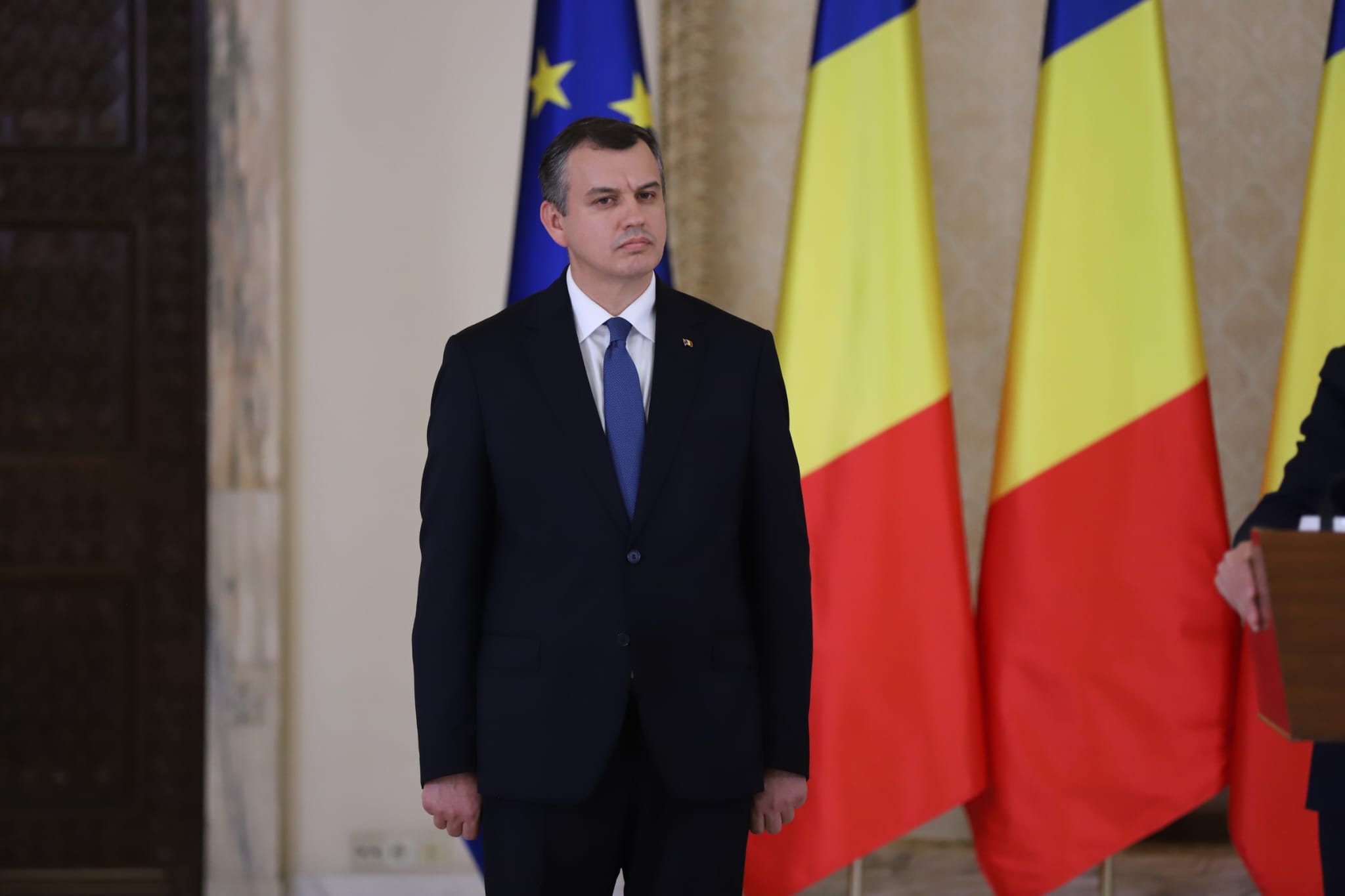 Imagini cu Diana Postică, soția lui Eugen Tomac. Cu ce se ocupă partenera premierului desemnat