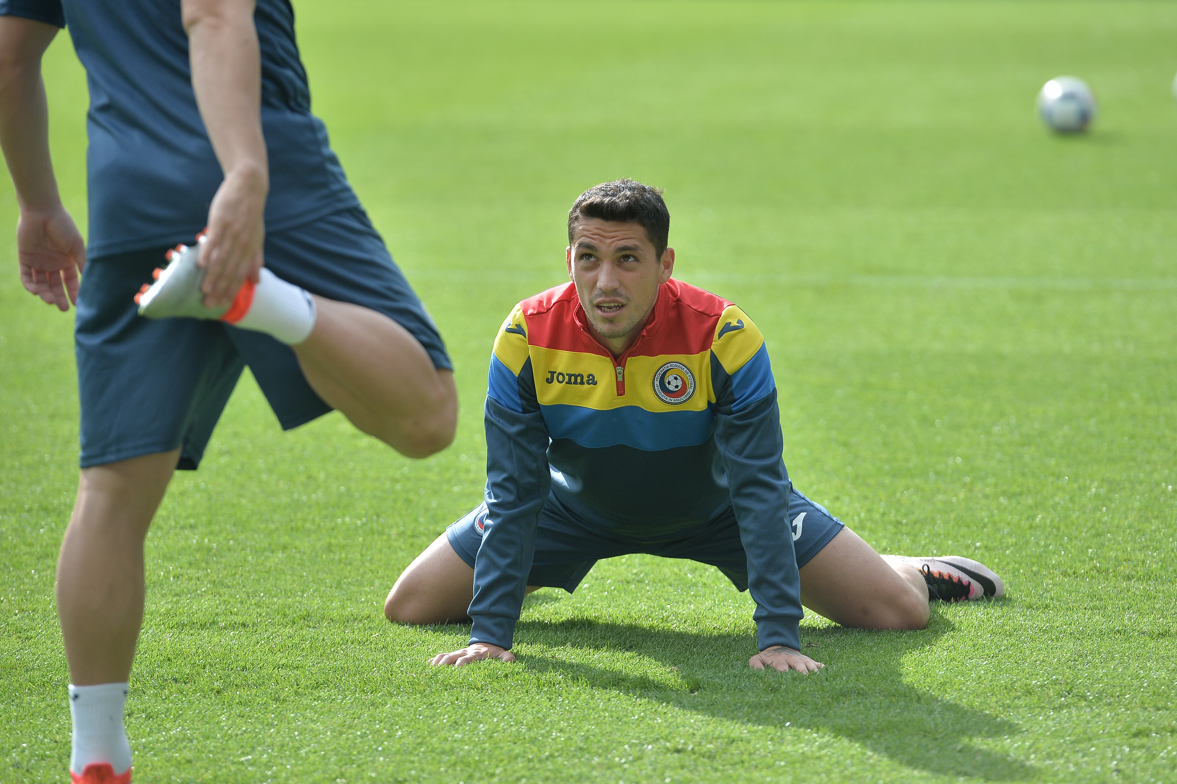 România - Elveția 1-1. Leșin după pauză! Stancu a deschis scorul din penalty, Mehmedi e egalat. Ne-am calificat la decisivul cu Albania!/ BLOG&FOTO&VIDEO