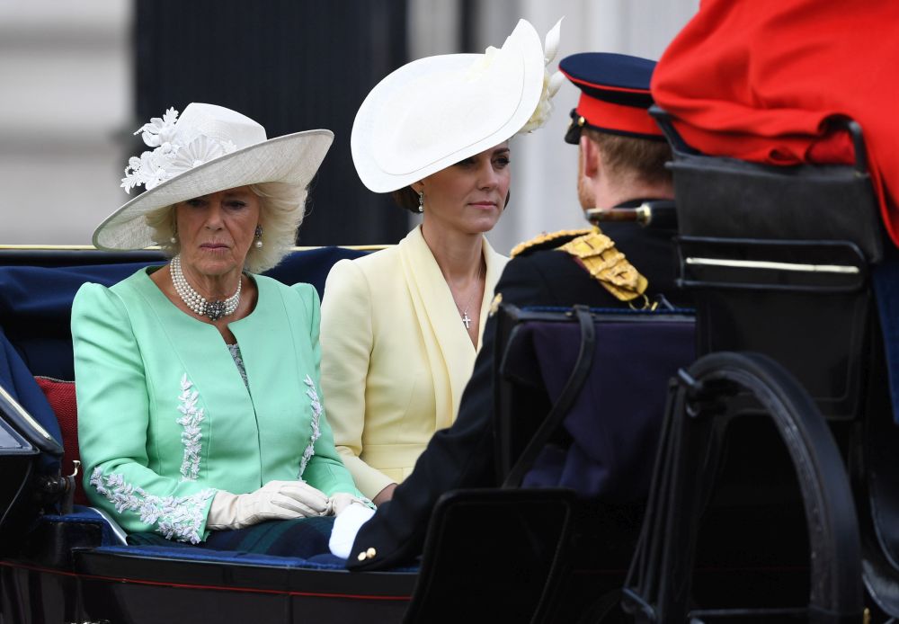 Meghan Markle, prima apariție publică după ce a născut. Ducesa de Sussex și Prințul Harry au participat la parada militară în onoarea Reginei Elisabeta a II-a / FOTO&VIDEO