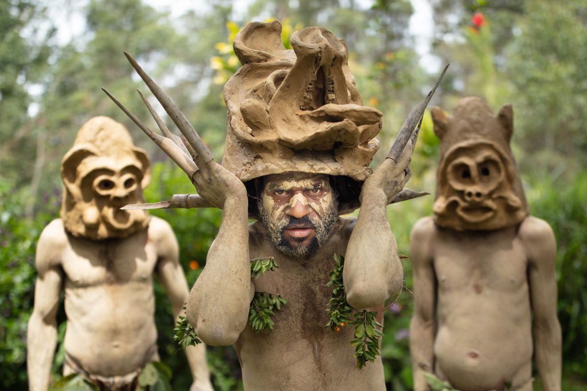 GALERIE FOTO | Imagini spectaculoase și extrem de rare cu triburile din Papua Noua Guinee