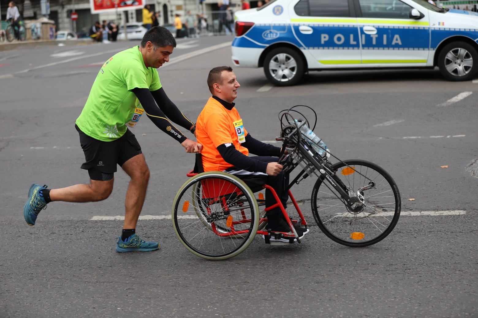 Restricţii de trafic în Capitală, în centrul orașului, cauzate de Maratonul București, în acest weekend. Vor concura peste 12.000 de alergători