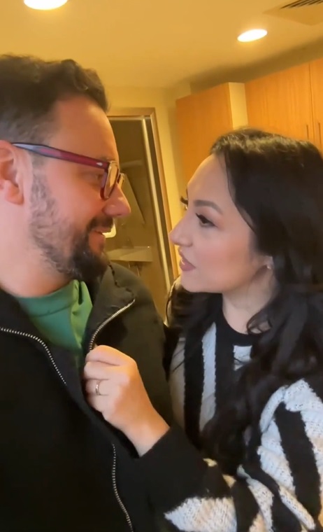 Cât timp va lipsi Cătălin Măruță de la PRO TV. Andra l-a însoțit la spital: „Cum aș fi stat eu acasă, iar el să vină la operație singur?”