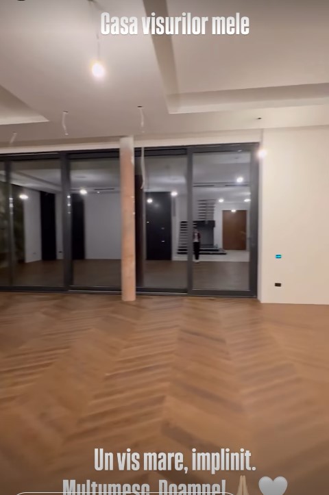 Imagini din casa inteligentă în care locuiește Nicole Cherry. Artista a făcut turul noii sale vile