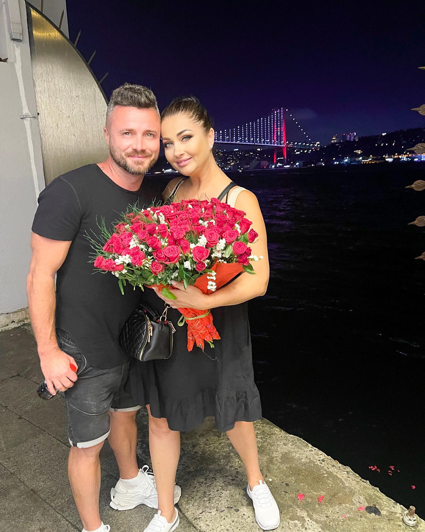 Anunțul făcut de Gabriela Cristea la 3 ani de la nunta cu Tavi Clonda: „Prima ieșire departe de fetele noastre”