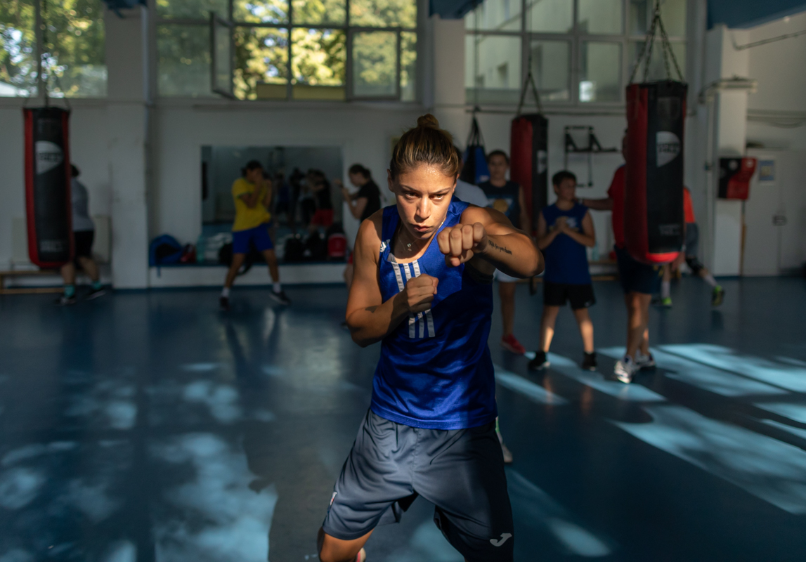 Olimpica României care a început prin a lucra cu ziua, ca să se întrețină