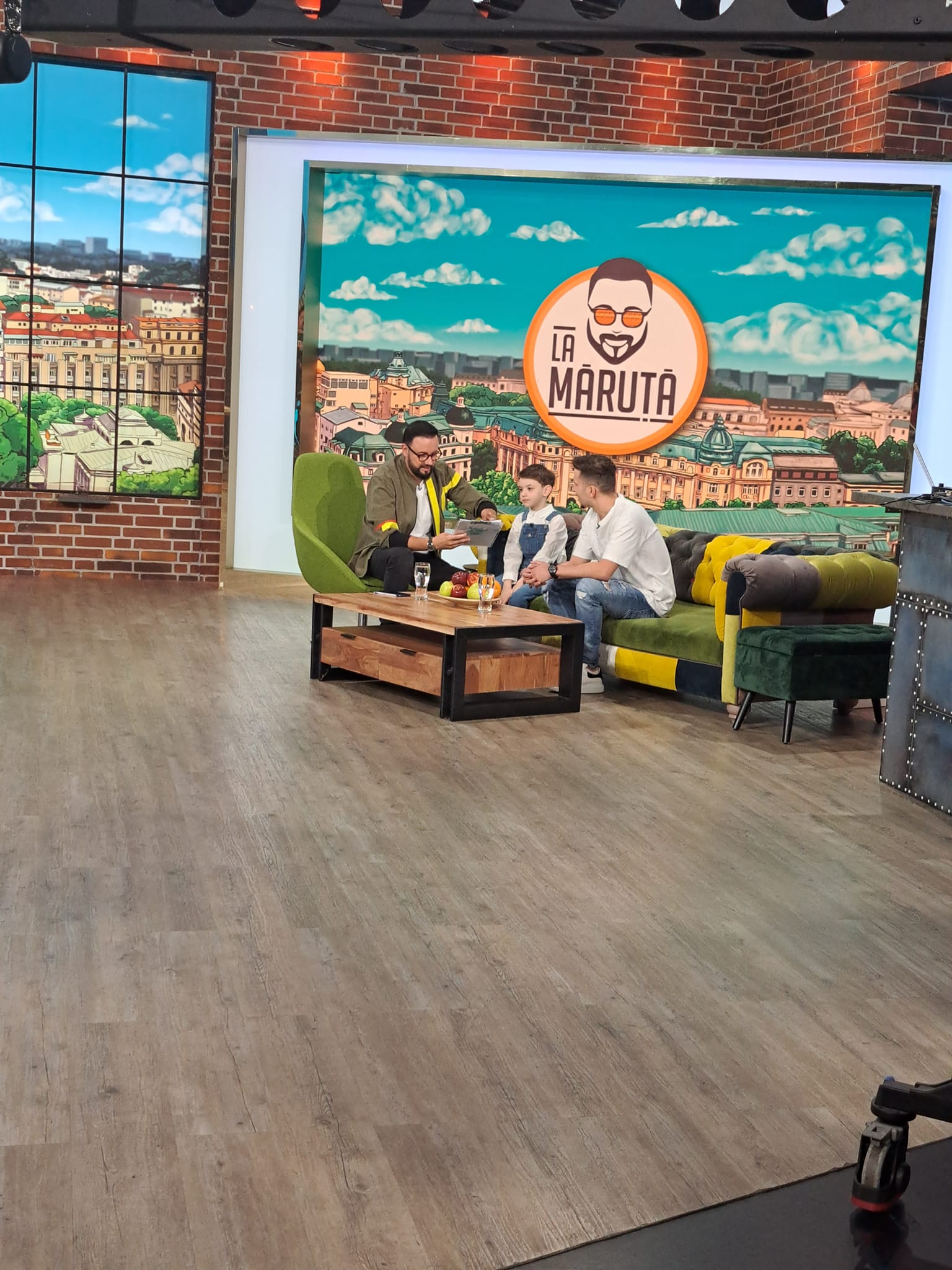 Cătălin Măruță, în încurcătură la PRO TV, din cauza lui Rareș Prisacariu: „Jur că vin dezbrăcat la emisiune, doar în chiloți”