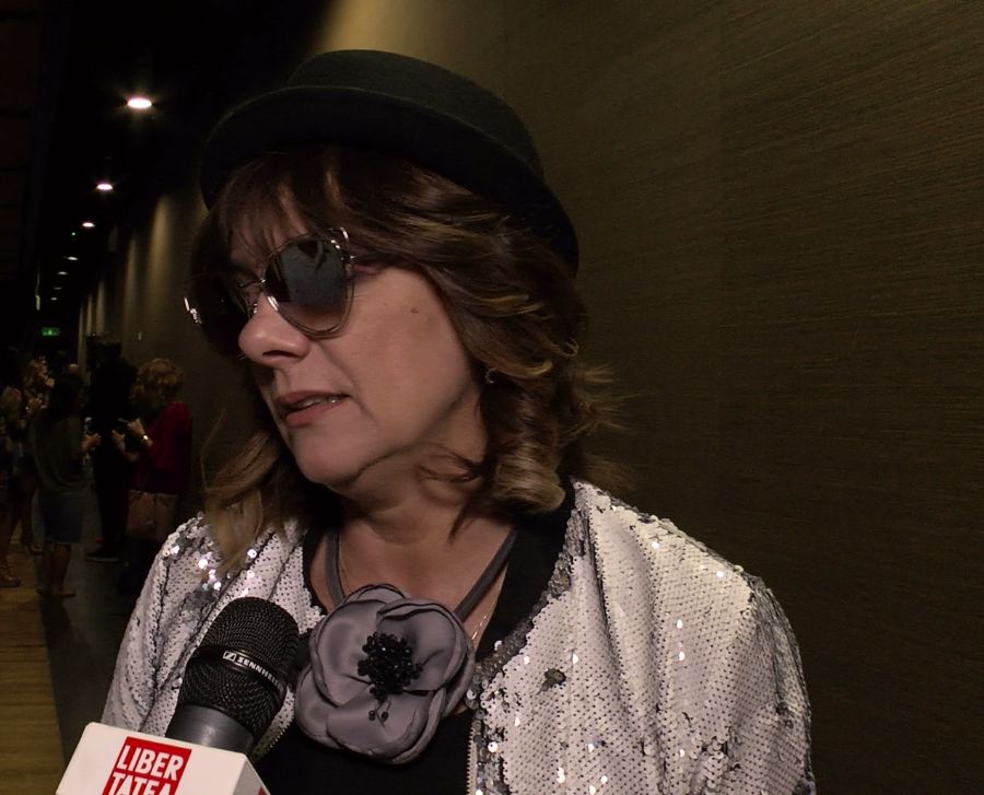 VIDEO EXCLUSIV | Carmen Tănase nu mai scapă de "Flăcărica". ”O mămică și-a botezat copilul așa!”