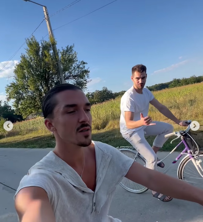 Iubitul lui Emil Rengle participă la „Vocea României”, e în echipa lui Smiley. Cine e și cu ce se ocupă, de fapt, Alejandro Fernandez