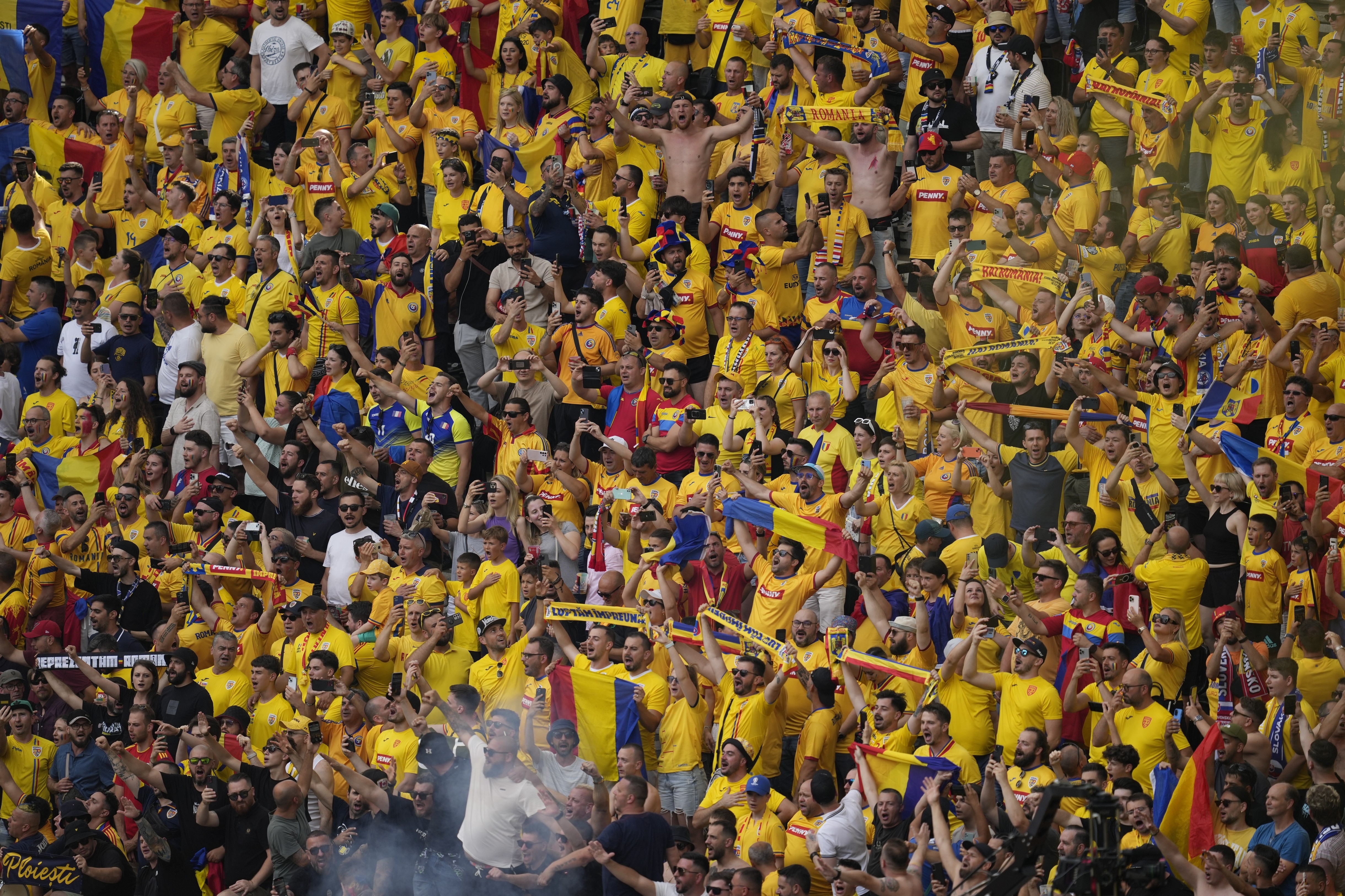 România - Slovacia 1-1 și „tricolorii” s-au calificat în „optimile” Euro 2024. Răzvan Marin a marcat din penalty, Florin Niță a securizat poarta