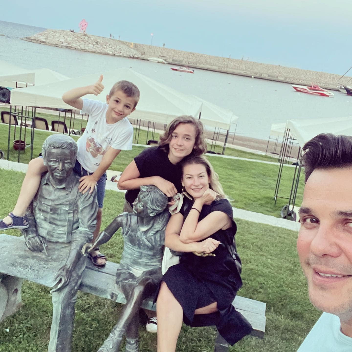 Anunțul făcut de Cove după 10 ani de căsnicie cu Florentina: „Nu sunt adeptul certurilor, tensiunilor”. Ea e medic ginecolog