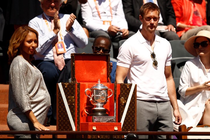 LIVE TEXT Finala de la Roland Garros: Simona Halep - Jelena Ostapenko 6-4, 4-6, 3-6. SimoNAIVA! Românca a pierdut titlul, după ce a avut 6-4, 3-0. În decisiv, a condus cu 3-1! GALERIE FOTO & VIDEO