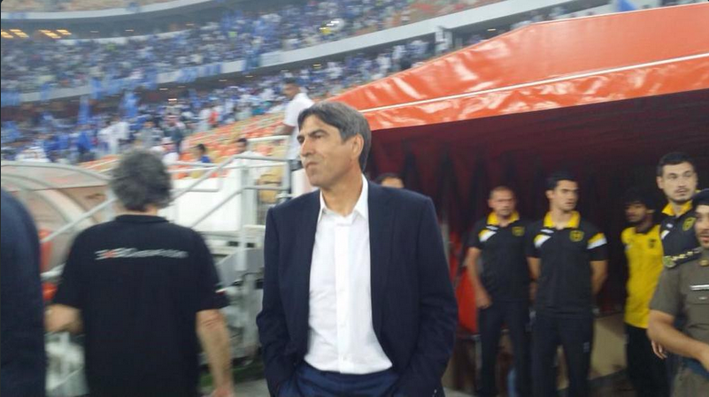 EXCLUSIV / Laurenţiu Reghecampf a povestit scena care a făcut de râs România printre arabi. ^Refuzul lui Piţurcă l-a scos din sărite: ”Abia m-am abţinut să nu-i zic una”