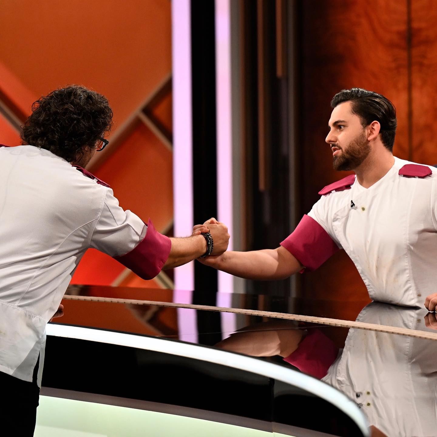 Janni Alexandridis a câștigat „Chefi la cuțite”, sezonul 12. Concurentul din echipa lui Florin Dumitrescu a primit premiul de 30.000 de euro