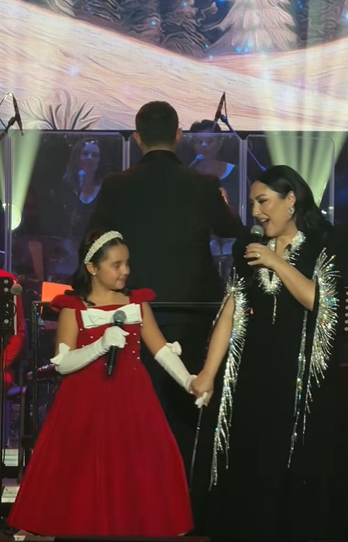 Cum a apărut Eva Măruță la concertul Andrei din Bacău. Anunțul făcut de cântăreață când fetița ei a urcat pe scenă: „Vine o parte din inima mea”