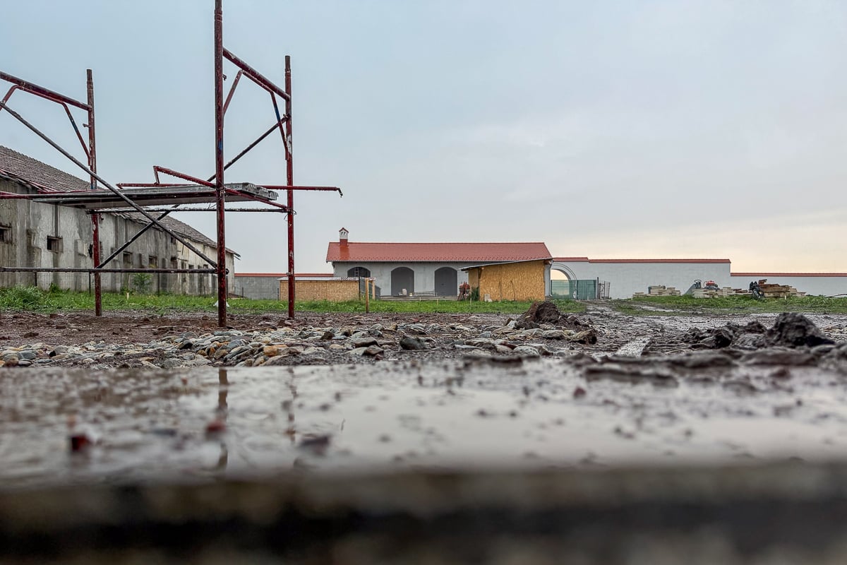 Ruta cumetriilor pe bani din PNRR: de la administrat balastierele șefului din PSD Marius Oprescu, un fost consilier județean din Olt a trecut la restaurat monumente în programul România Atractivă