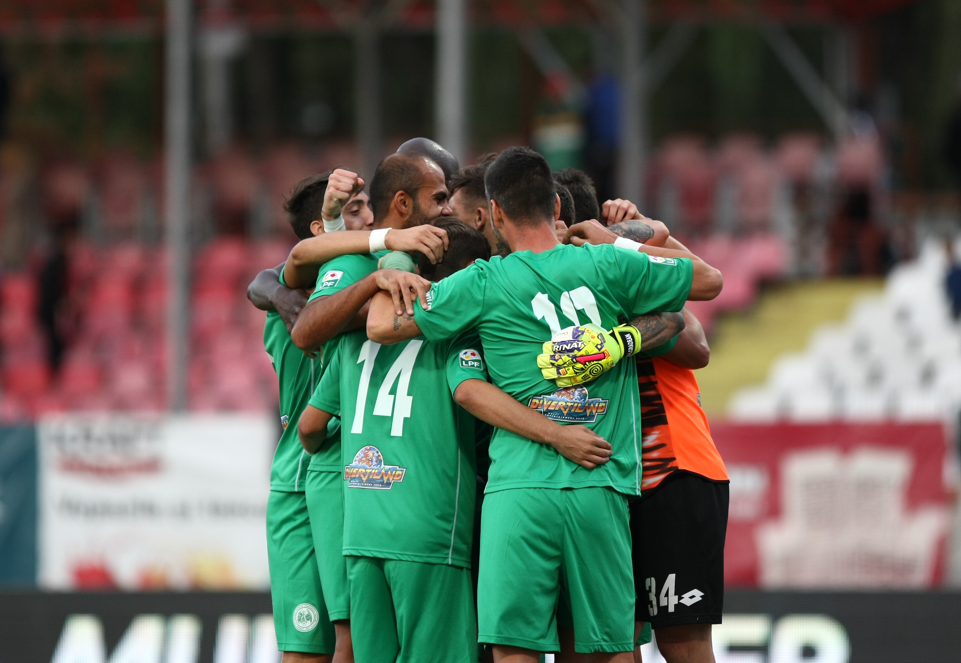 Liga 1, etapa a 11-a (restanță). Dinamo - Concordia. Lovitură de teatru în Ștefan cel Mare. Reacții: ”Nu trebuie să mai ieșim din casă” | FOTO&VIDEO