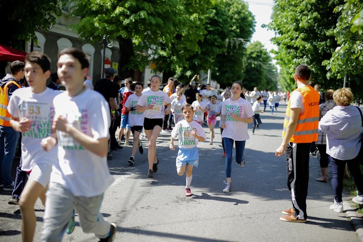 Au început înscrierile la concursul ”Gabriela Szabo RUNFEST”, competiție care va avea loc pe 7 mai 2016, la Bistrița / GALERIE FOTO