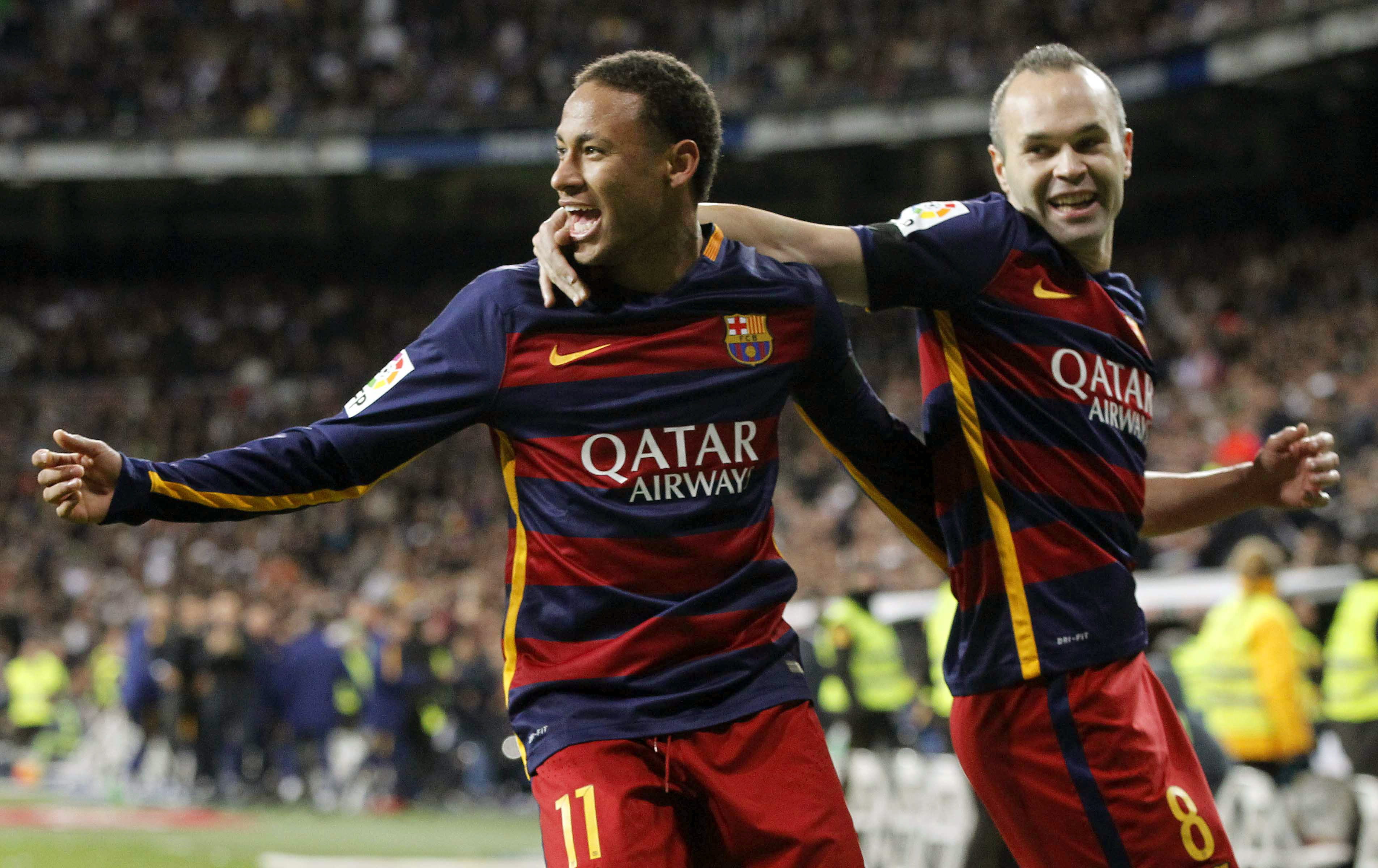 Real - Barcelona 0-4! CatastroREAL! ^Solo catalan: Suarez x 2, Neymar, Iniesta! Liverpool s-a distrat la City. Derby-ul Greciei, abandonat!