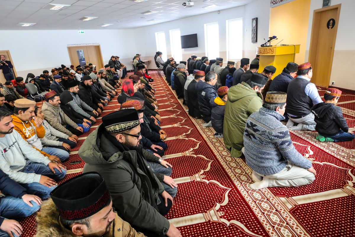 Săptămâna în imagini | Șocul Germaniei după atacul sângeros din Hanau, lupta împotriva coronavirusului și condamnarea unui aliat al lui Trump