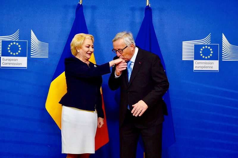 UPDATE. Viorica Dăncilă s-a întâlnit la Bruxelles cu preşedintele Comisiei Europene, Jean-Claude Juncker: "În România este respectat statul de drept" (FOTO)