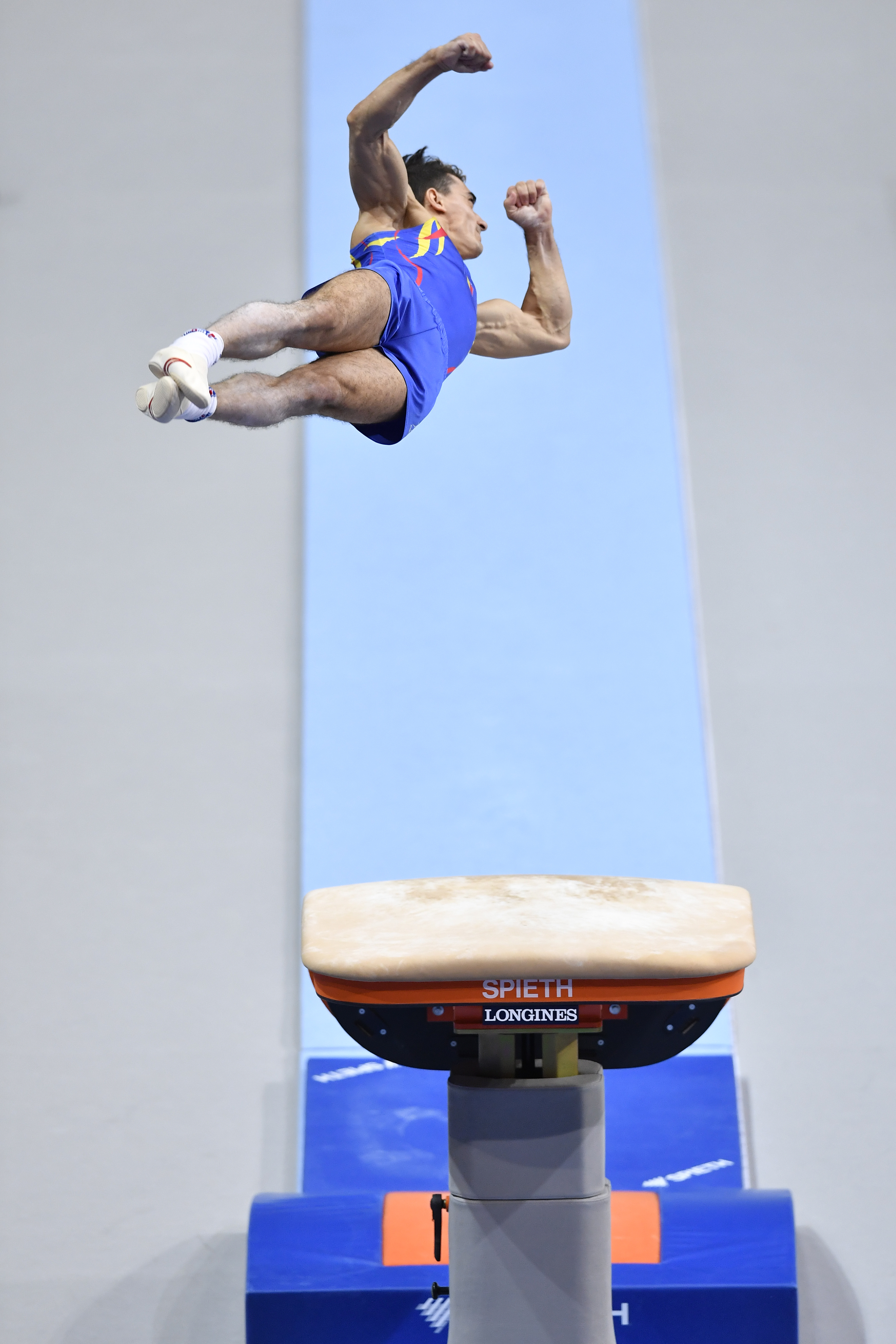 Cum a trăit Marian Drăgulescu primul weekend de burlac. Confesiunile celui mai medaliat gimnast român din istorie: „Sunt la al doilea divorț. Însă în relații bune și cu Larisa, și cu Corina”