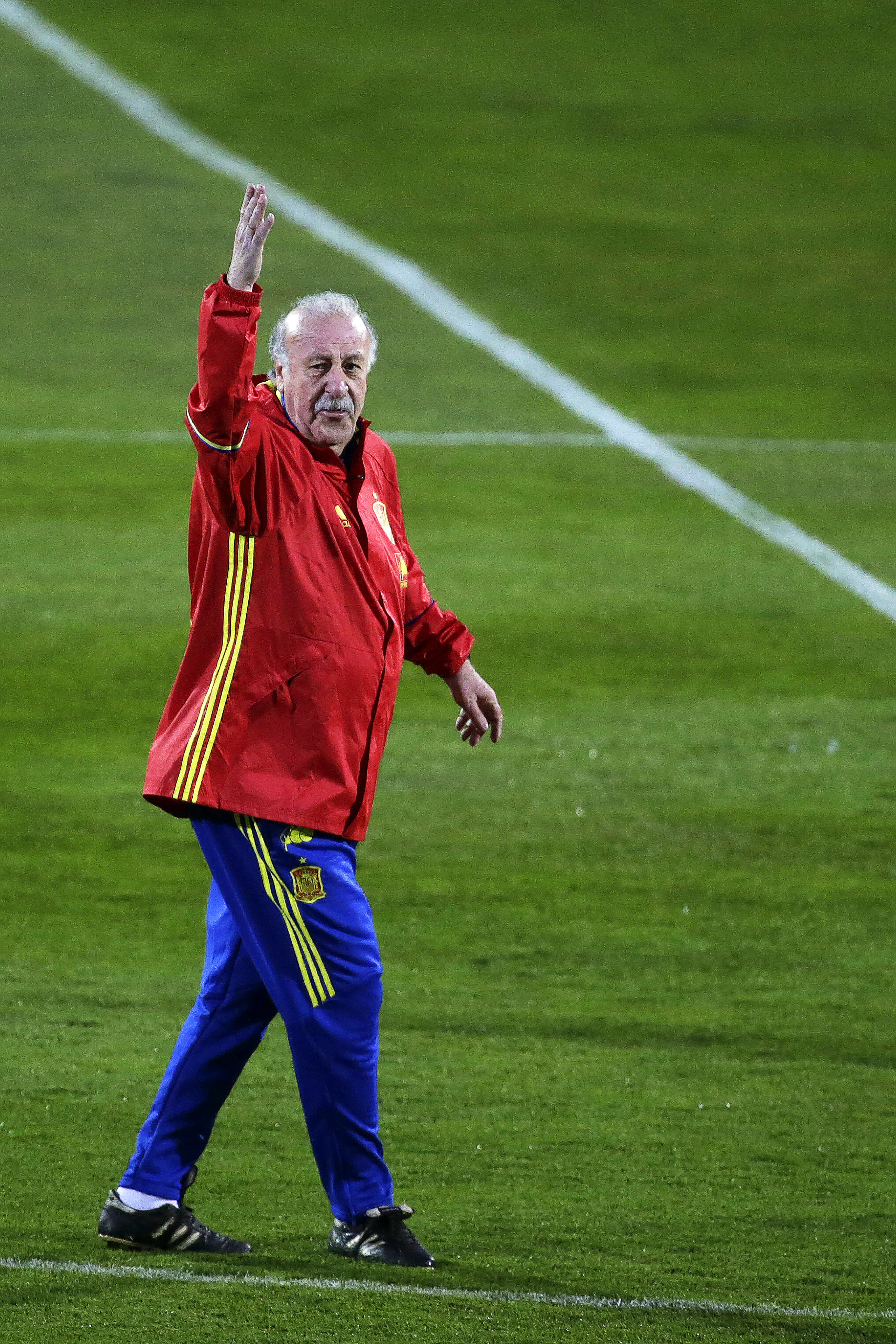Spania vine la Cluj fără Sergio Busquets. Mijlocașul Barcelonei și-a fracturat un deget de la mână. Imagini inedite din cantonamentul campioanei europene și mondiale / GALERIE FOTO&VIDEO