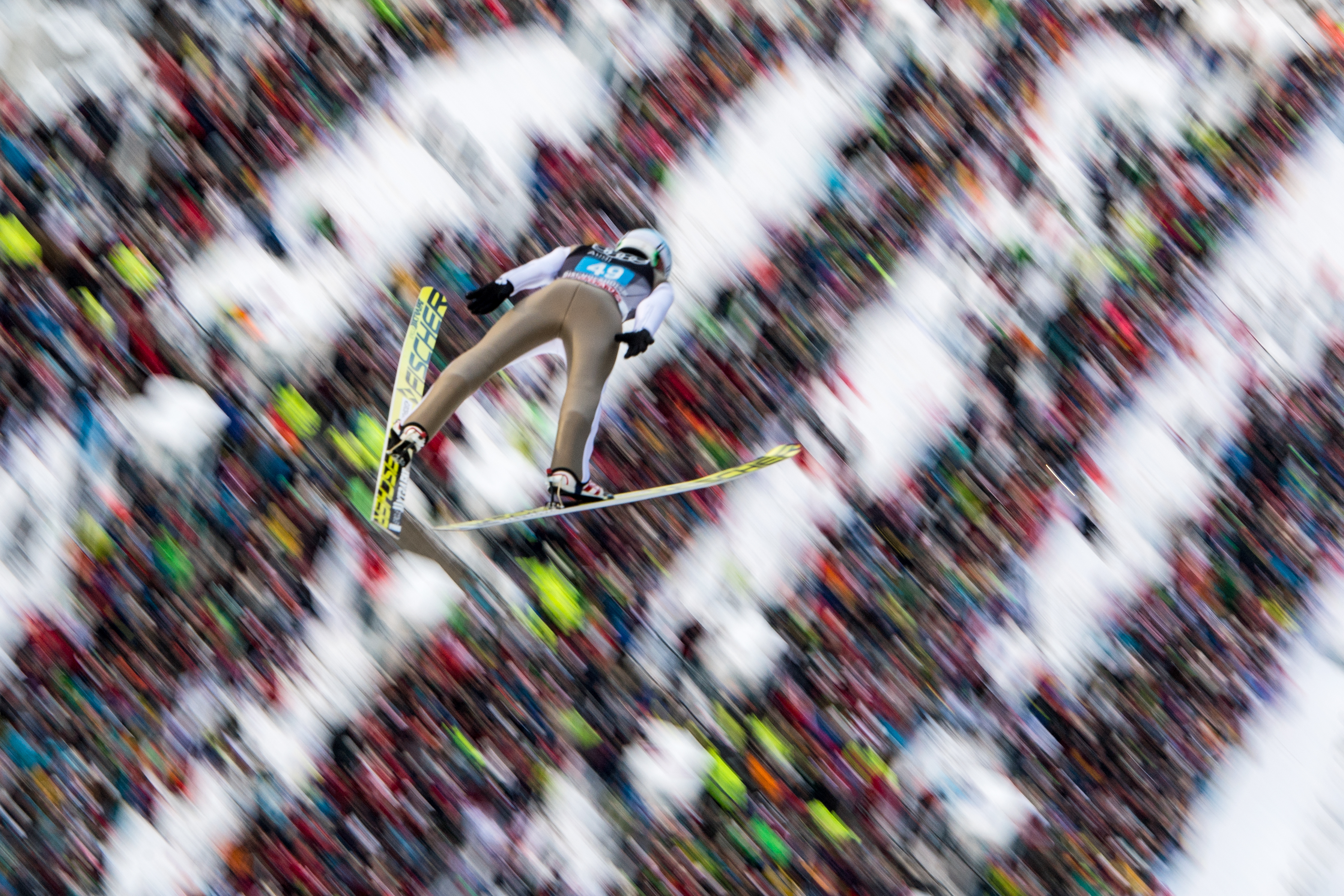 Polonezul Kamil Stoch a câştigat Turneul celor 4 Trambuline. A fost a 65-a ediție a competiției de sărituri cu schiurile / FOTO