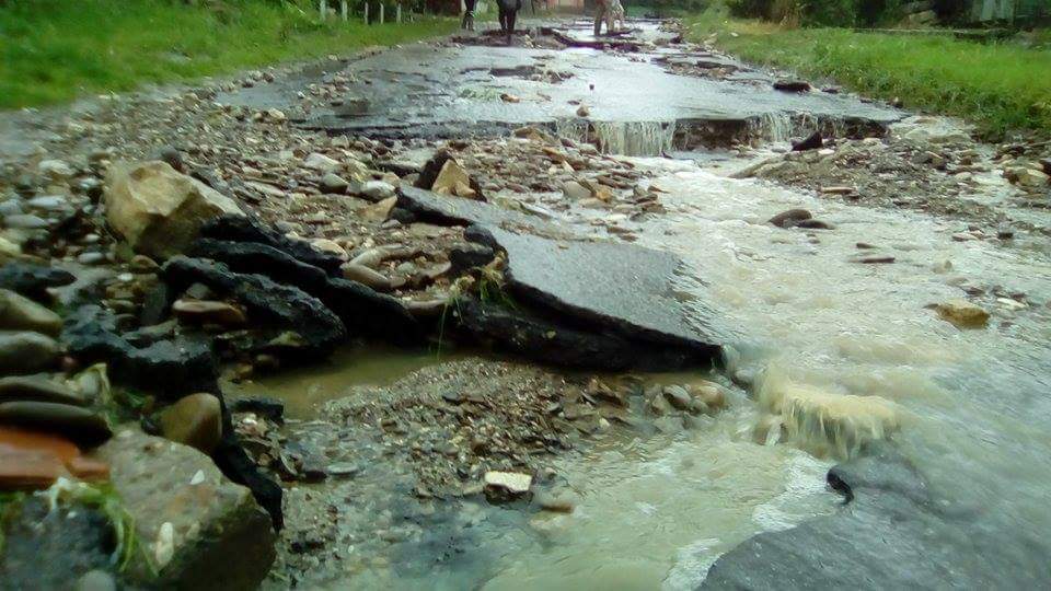 Imagini apocaliptice în judeţul Buzău! Natura a făcut ravagii